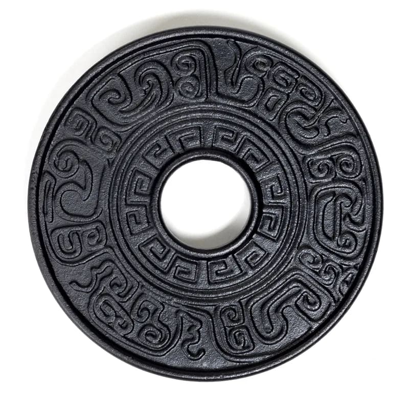 Bordskåner til tekande i støbejern, diameter 13,3 cm og 1 cm høj