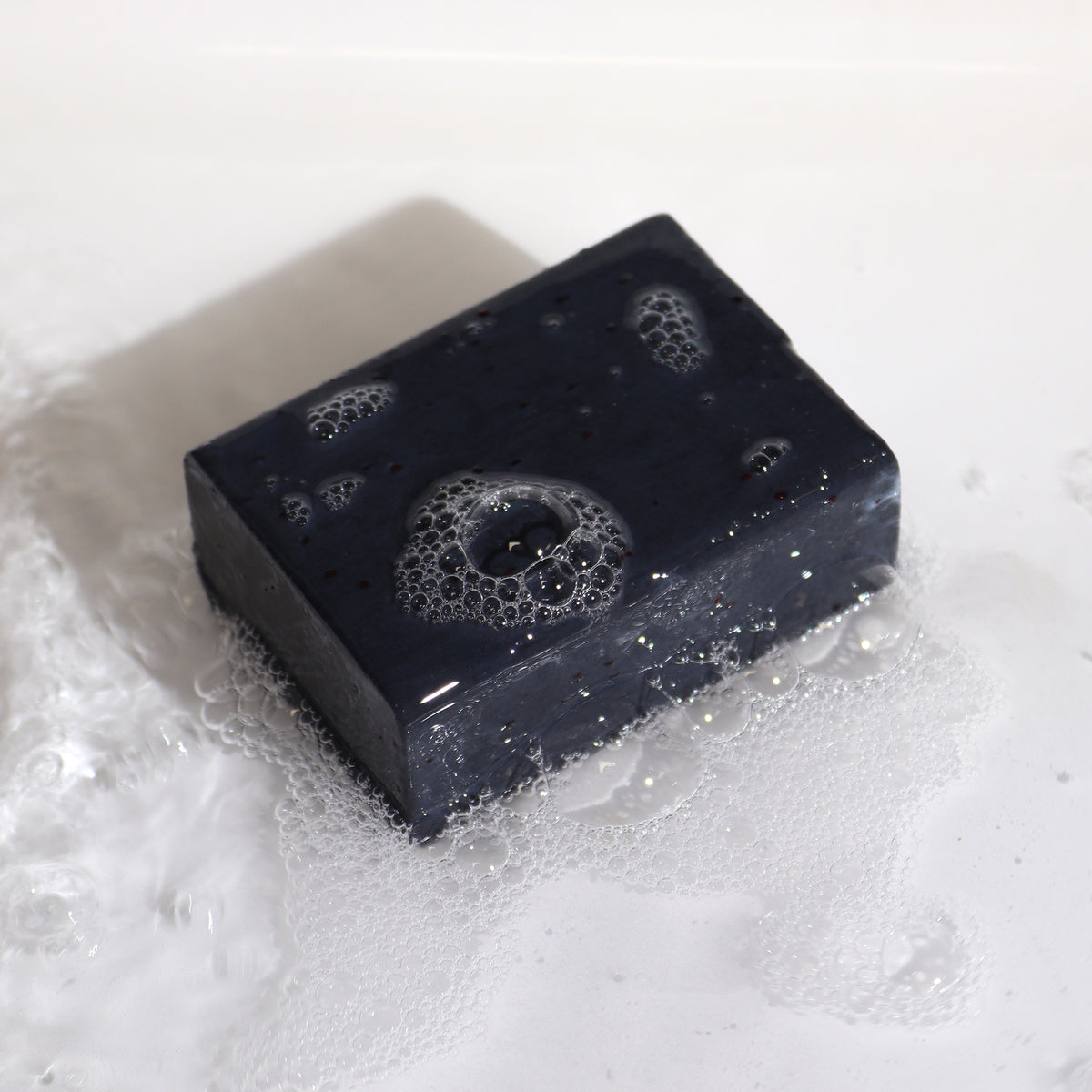 Ler Sæbe | Bergamot & Sandeltræ | Rensende & Fugtgivende | 145 g.