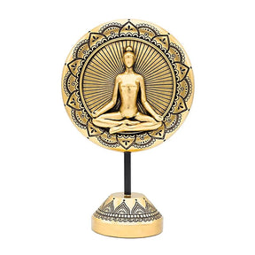 Yogafigur af mediterende kvinde med mandala i guld, 24,5 cm høj