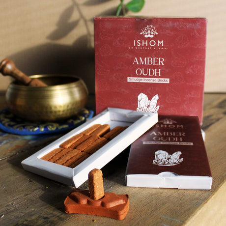 Amber Oudh smudge briketter