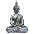 buddha statue i sølv nuancer