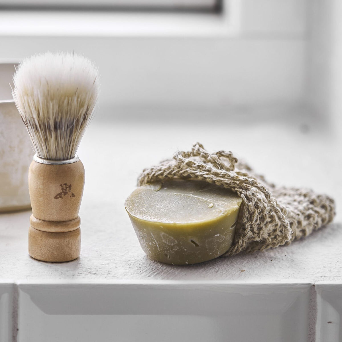 Tang | Shaving Bar | Til Tørt & Skadet Hår | Kystnær | 50 g.