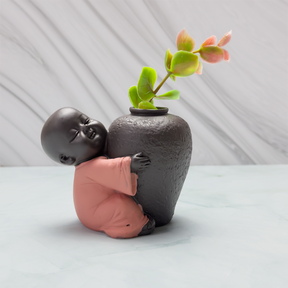 baby munk vase