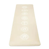 beige chakra yogamåtte med hvidt print