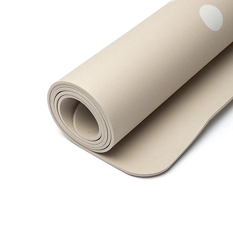 yogamåtte rullet sammen